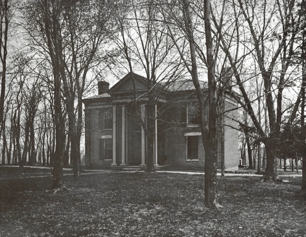 Black and white photo, Wornall House